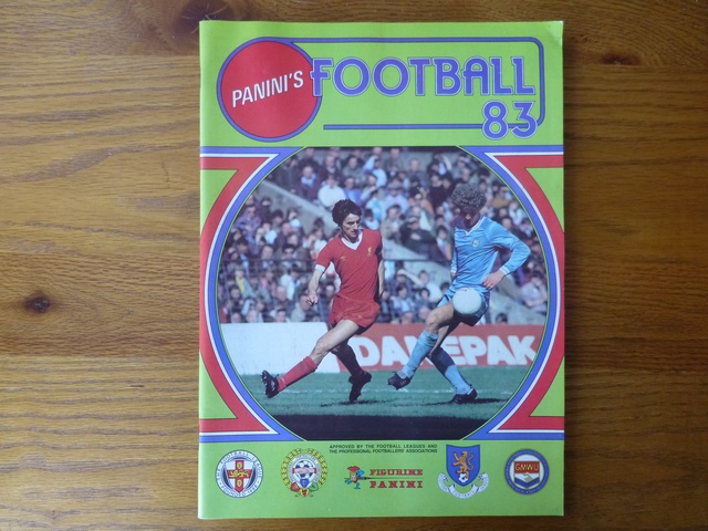 Panini Football 83 Empty Album (05)
