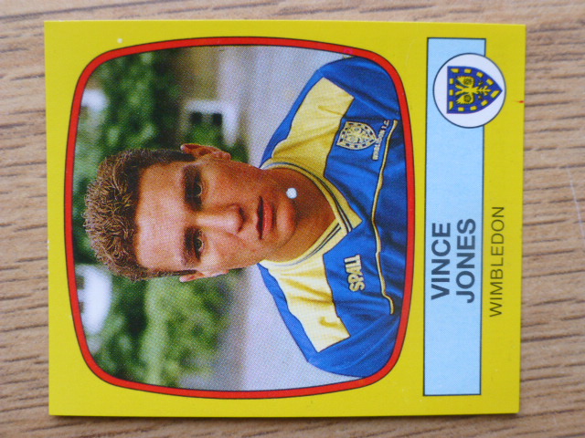 Football 88 Sticker – Vince Jones (No.365)